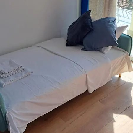 Casa Carlotta - View *