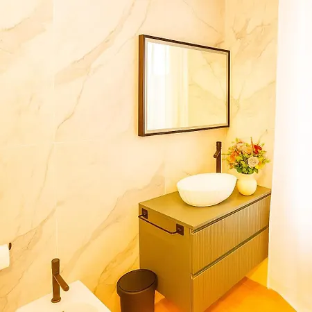 Casa Carlotta - View